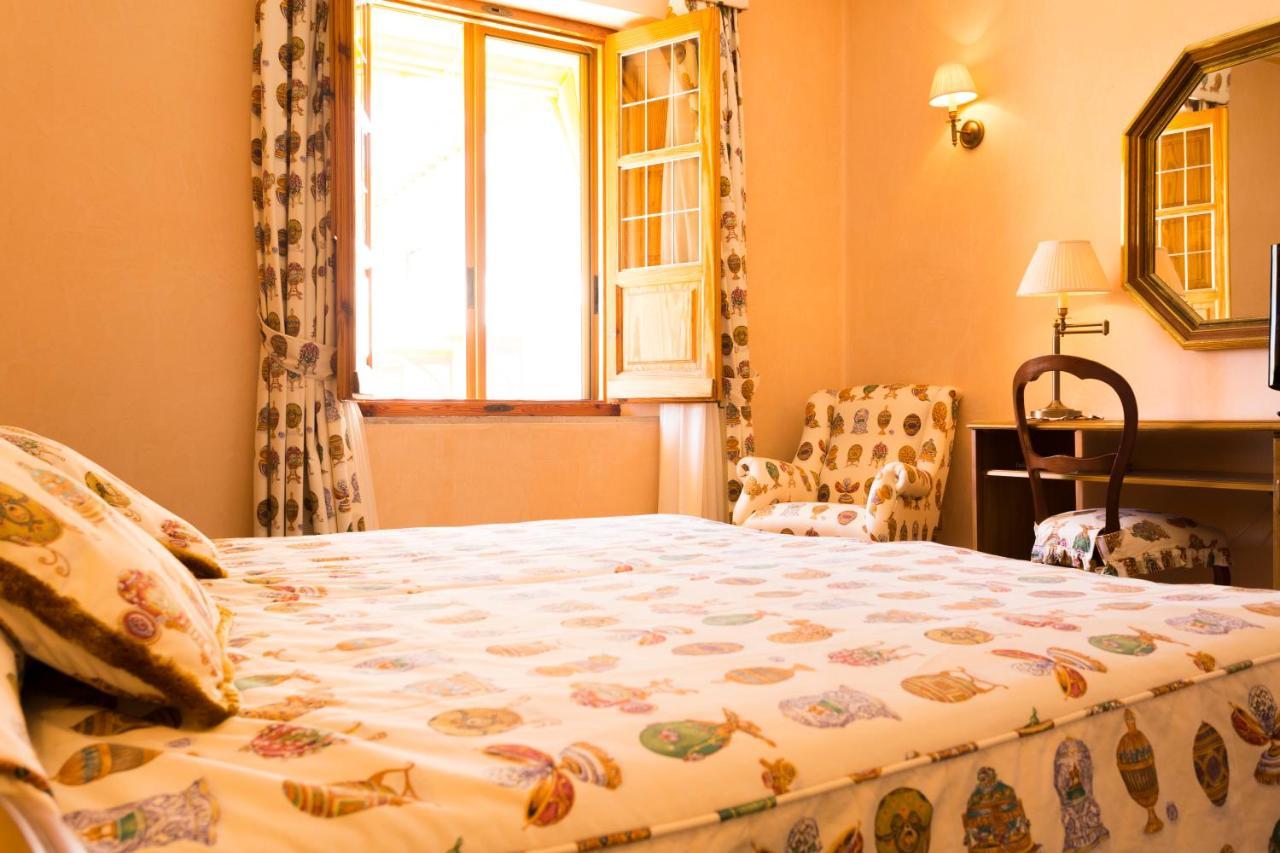 Hotel Torremilanos อารันดา เด ดวยโร ภายนอก รูปภาพ
